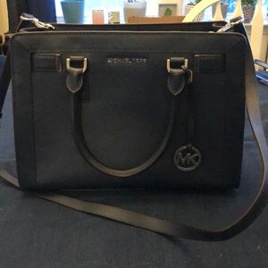 Navy Blue Michael Kors shoulder bag